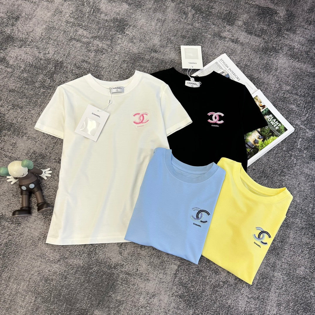 Chanel 2026 T-shirt White Black Yellow Blue Cotton 359098 – ModenGlanz