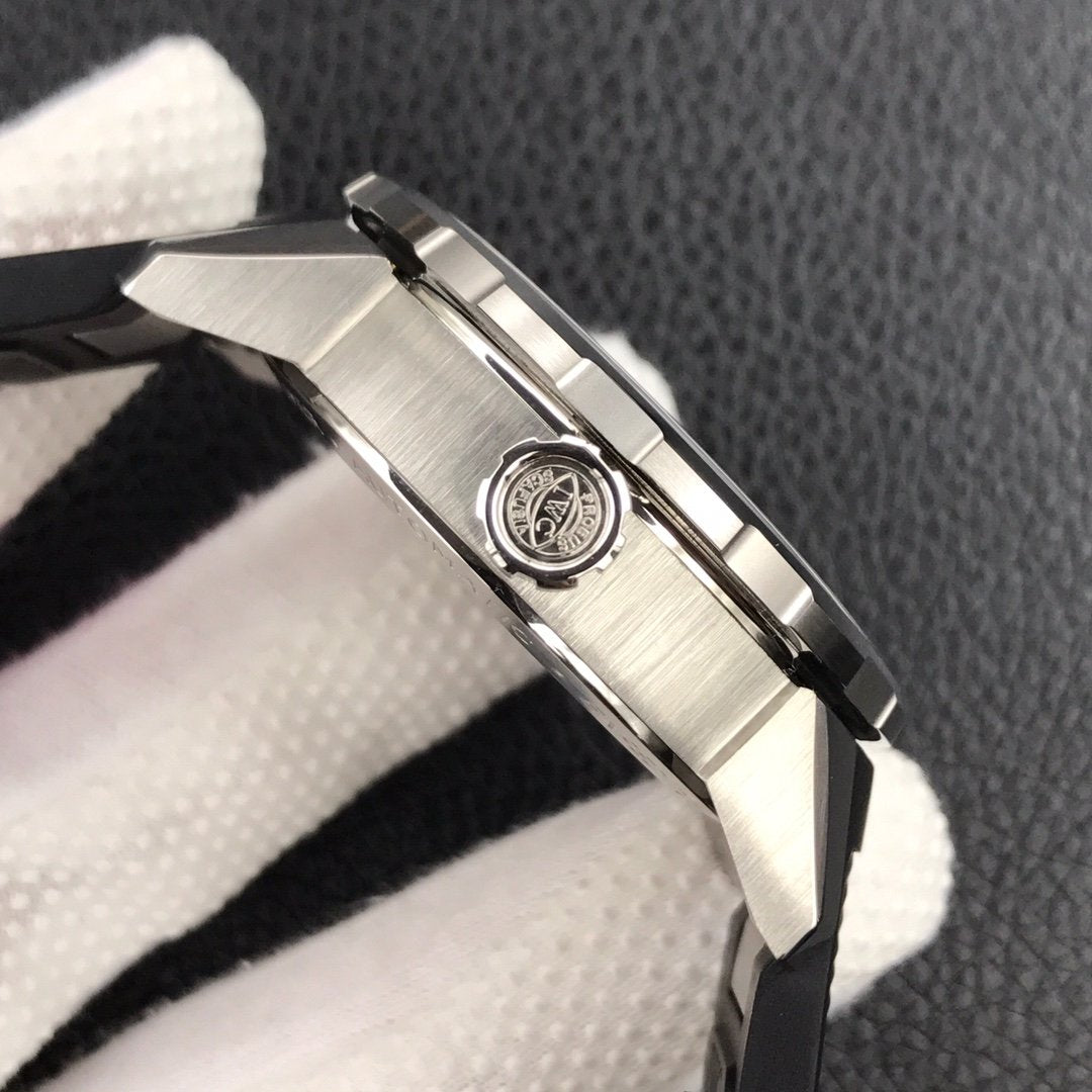 AQUATIMER AUTOMATIC STEEL CASE 44MM WHITE DIAL