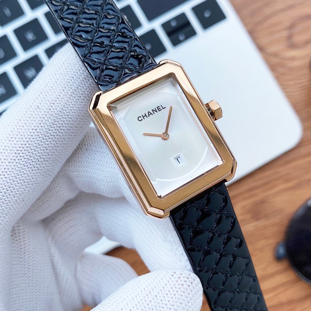 BOY-FRIEND QUARTZ LEATHER STRAP