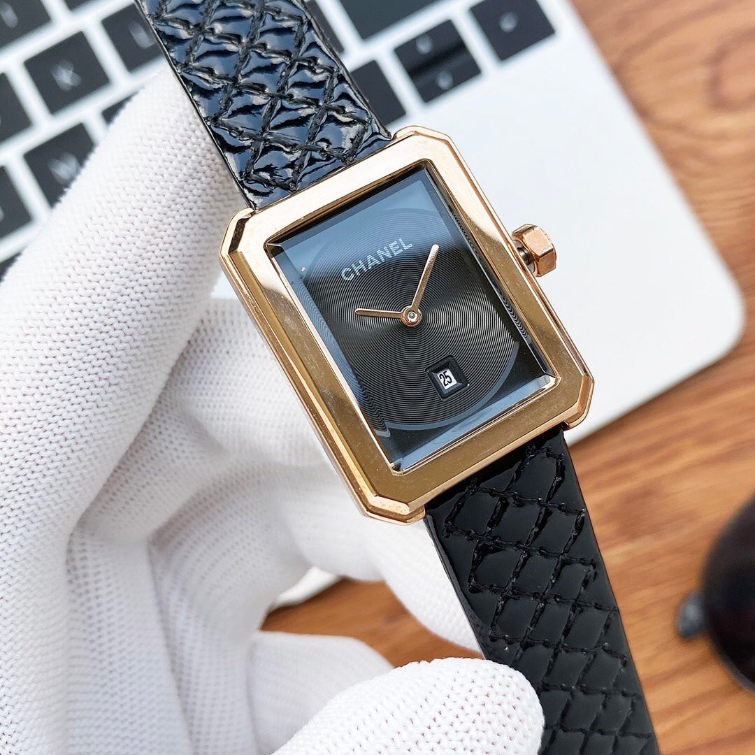 BOY-FRIEND QUARTZ LEATHER STRAP