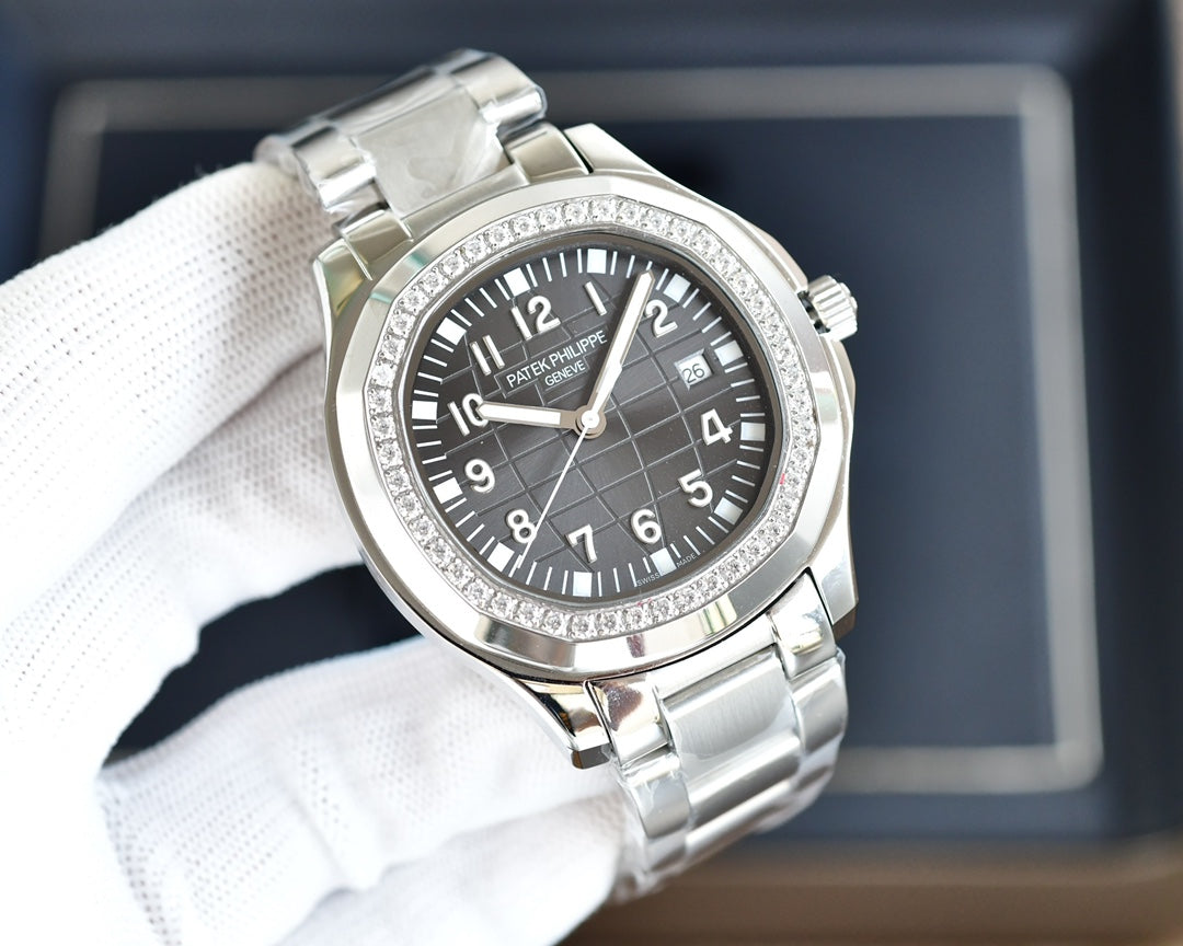 NAUTILUS STEEL CASE 42MM DIAMOND BEZEL