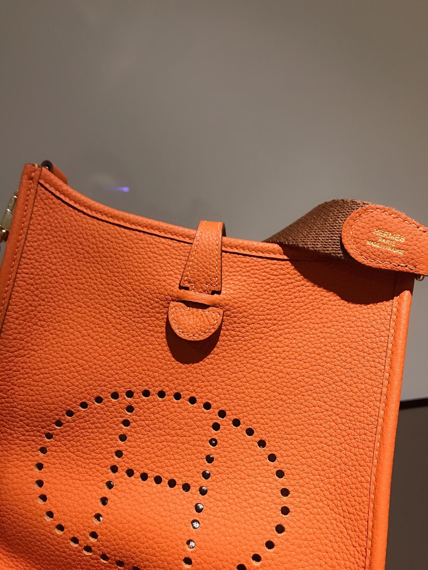 HM EVELYNE MINI 18 ORANGE TOGO