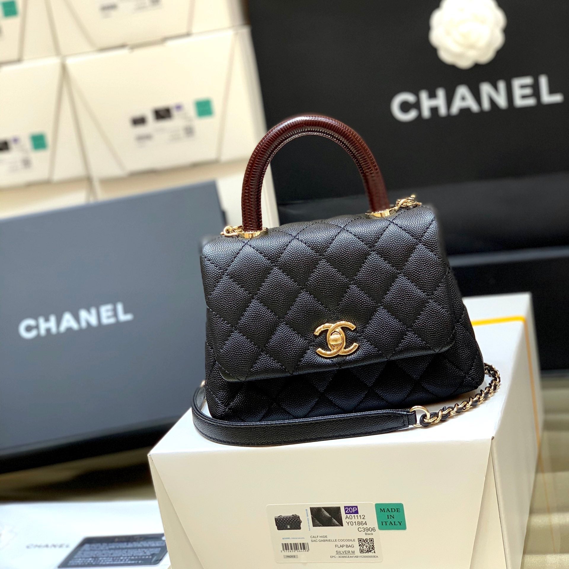 CC 24K Coco Hanle Mini 19cm Black Red Grained Calfskin Gold Hardware
