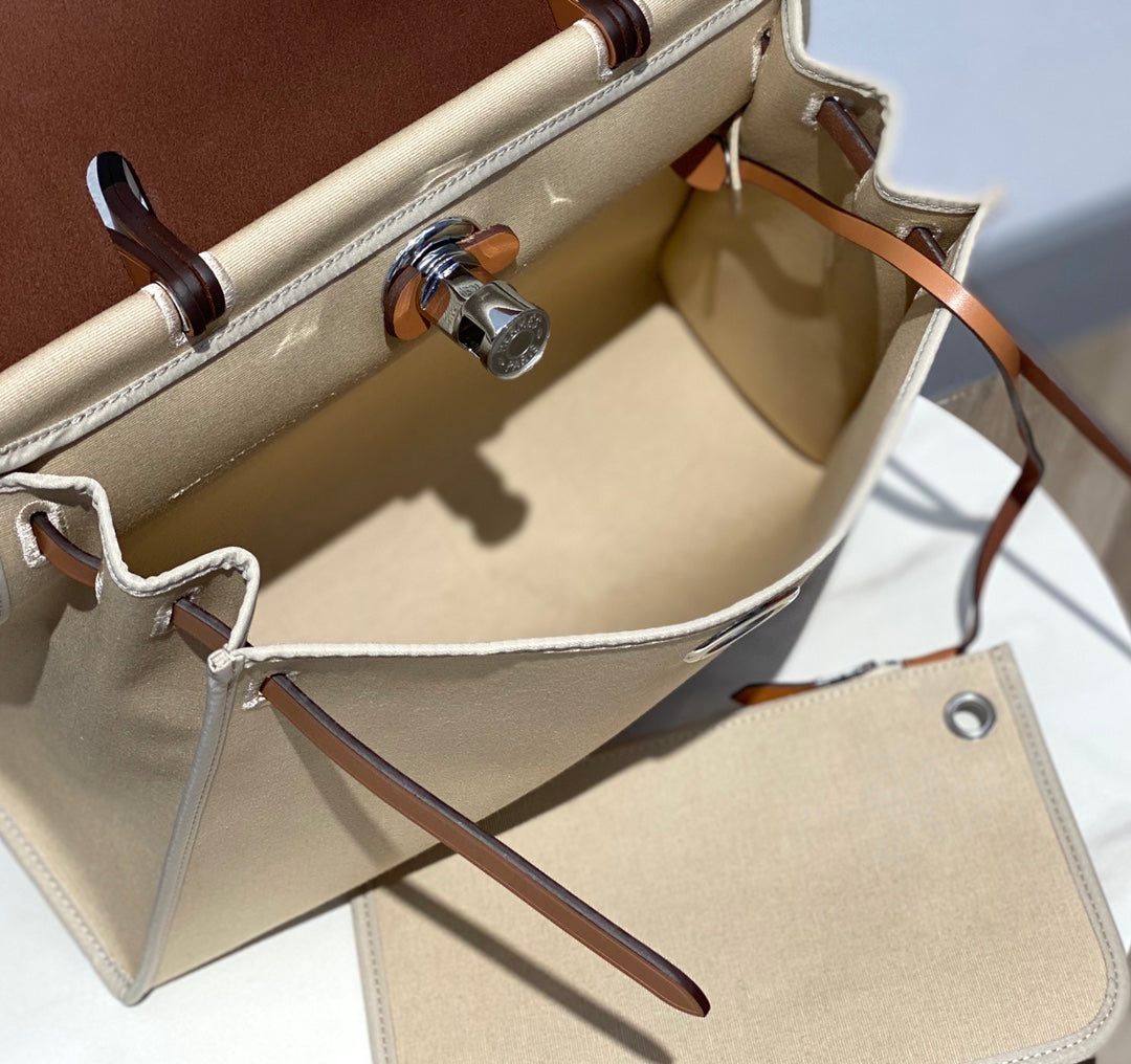 Herbag 31 Toile Light Beige Canvas Gold Cowhide Leather