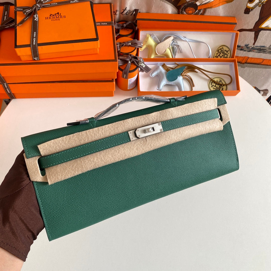HM Kelly Cut 31 Kaitoke Green Epsom Leather Silver Hardware 229041