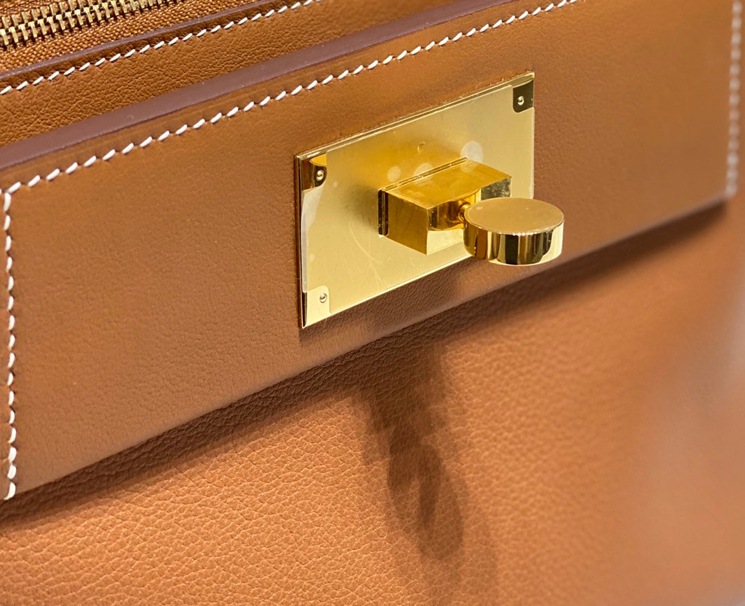 Hermes Bag Brown with Gold Buckle Calfkin 250264