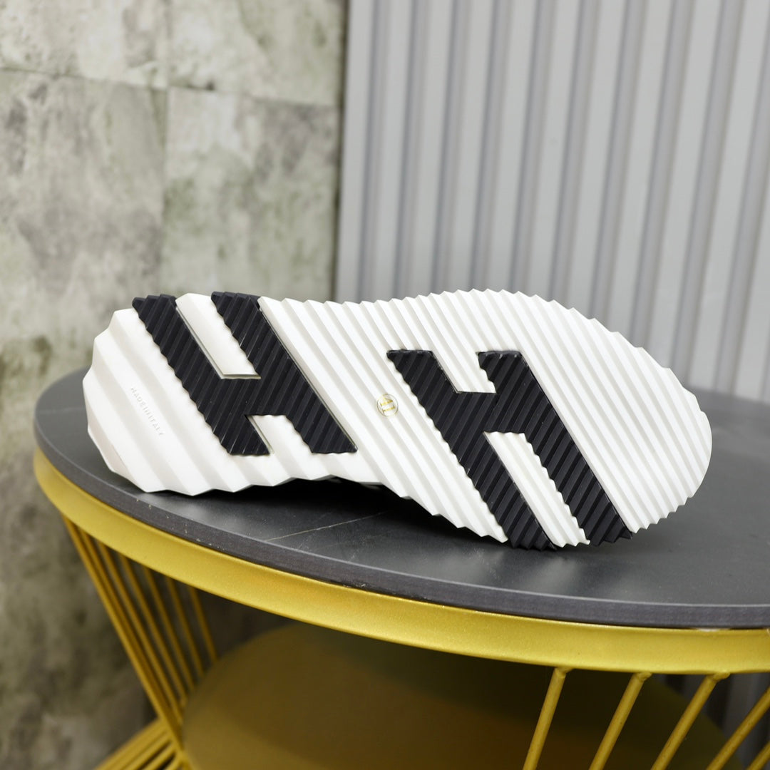 HM FLEX SLIP-ON SNEAKER LIGHT GRAY WOVEN FABRIC