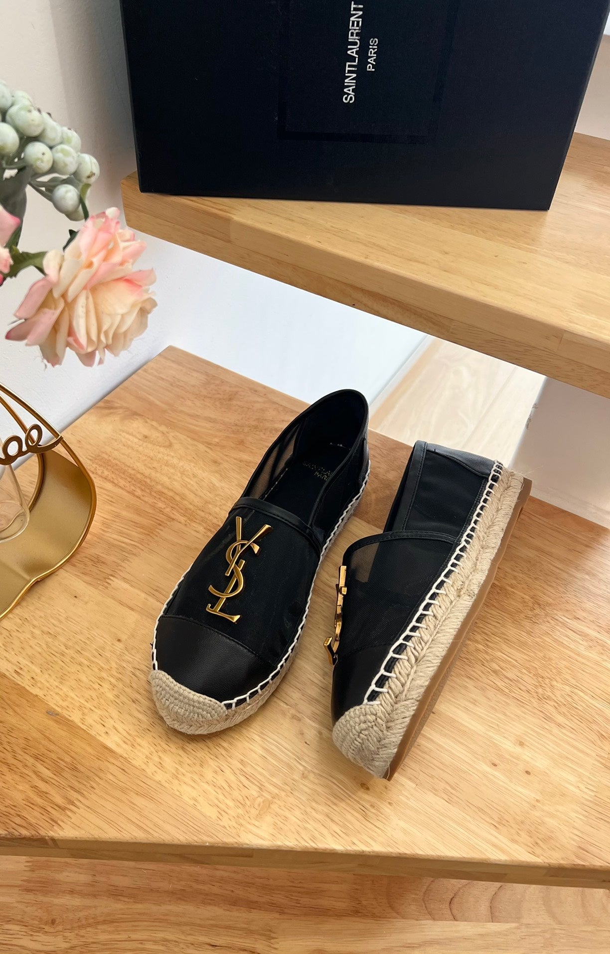 SL YVES LOGO SLIP ON BLACK CALFSKIN AND MESH