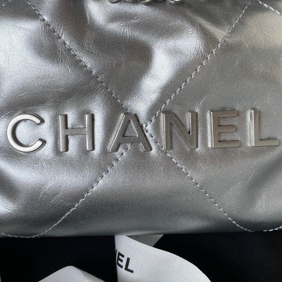 CC 24S Hobo 22 Bag 20cm Silver Metalic Lambskin