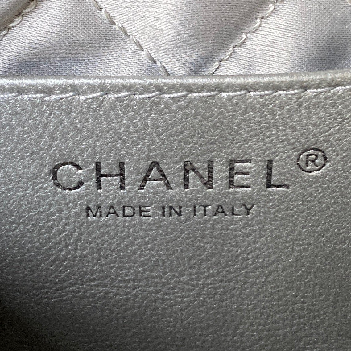 CC 24S Hobo 22 Bag 20cm Silver Metalic Lambskin