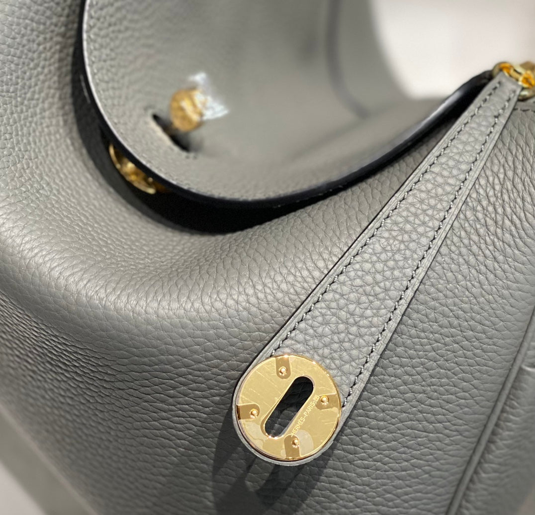 HM LINDY 30 BAG GRAY TAURILLON CLEMENCE LEATHER