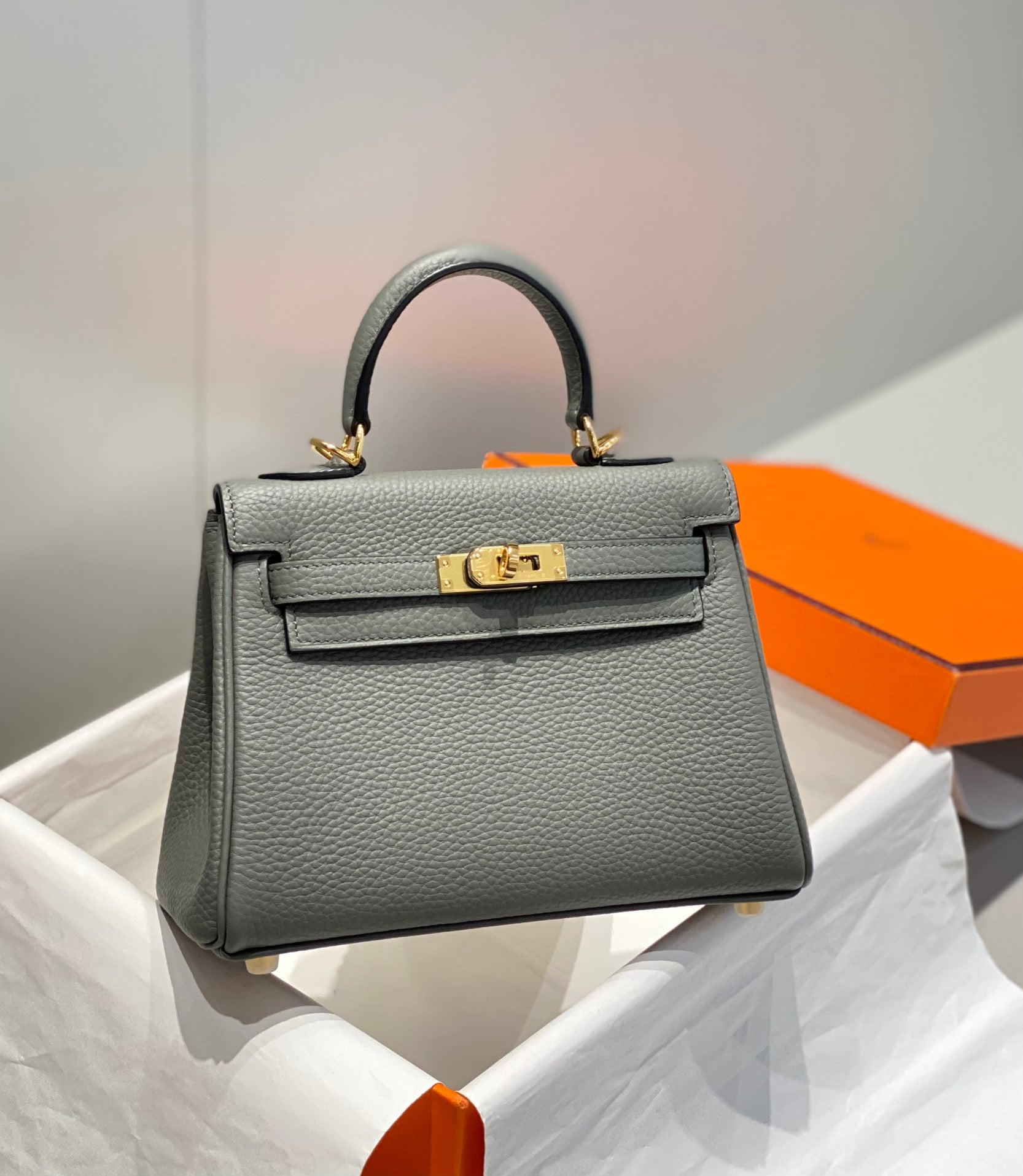 HM Mini Kelly 20cm Gris Meyer Togo Leather Gold Hardware