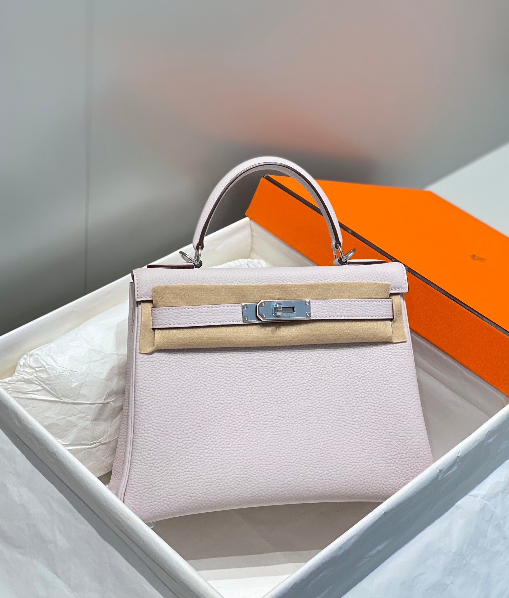 HM KELLY 28CM LIGHT PINK TOGO SILVER HARDWARE