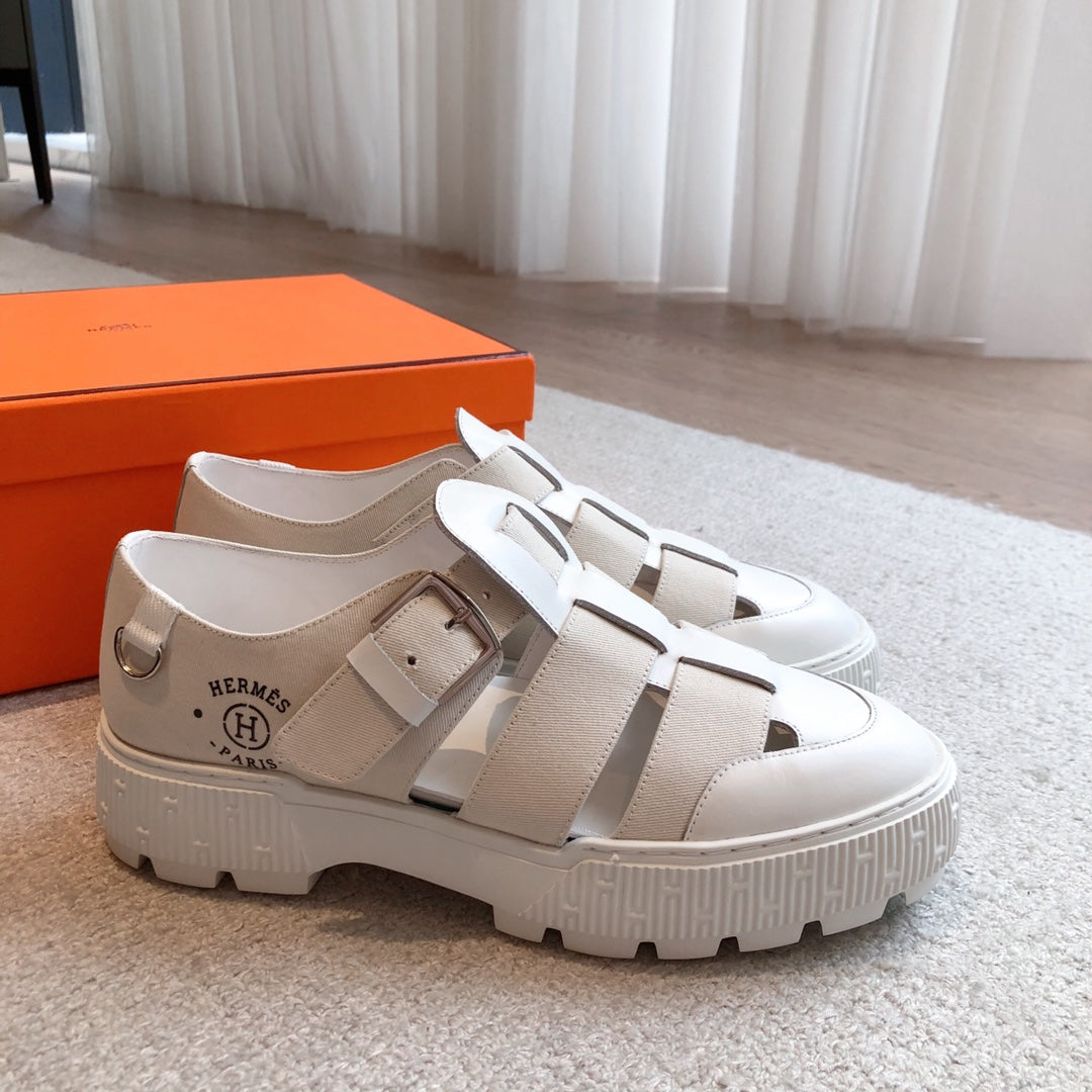 HM ITEM SANDAL WHITE CALFSKIN AND DENIM