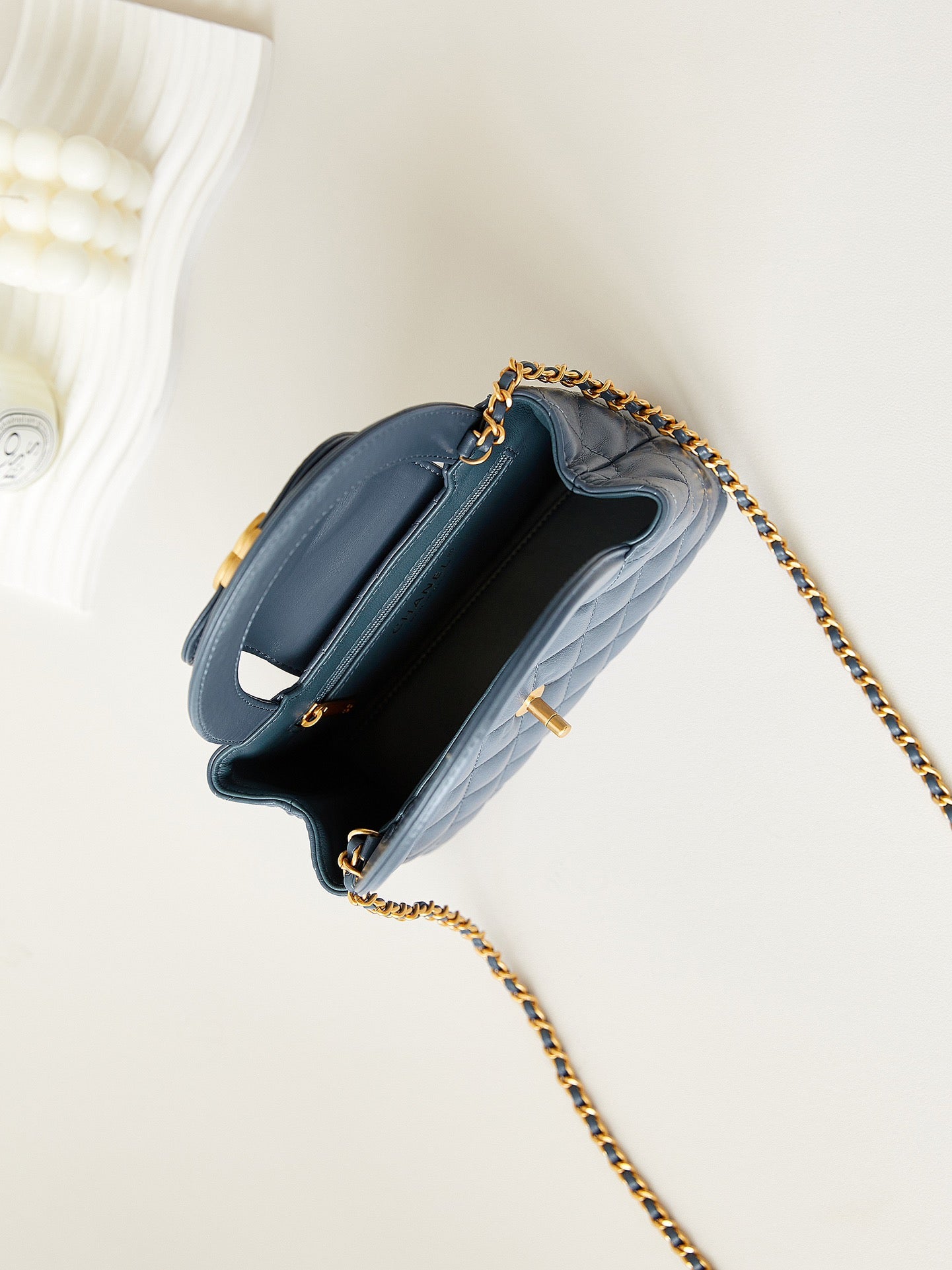 cc 24a nano 19cm kelly shopper bag steel blue lambskin