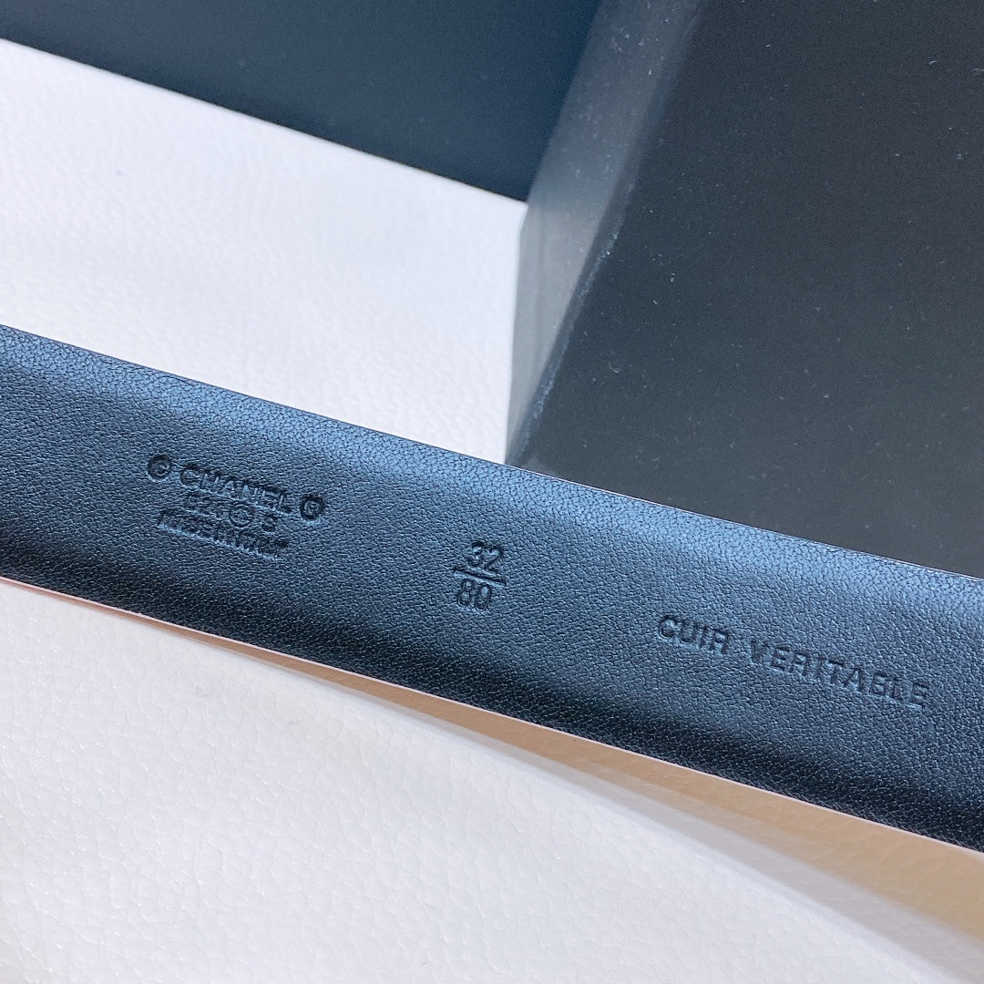 CHANEL BELT 3CM LAVENDER PURPLE AND BLACK LAMBSKIN WITH GOLD HARDWARE