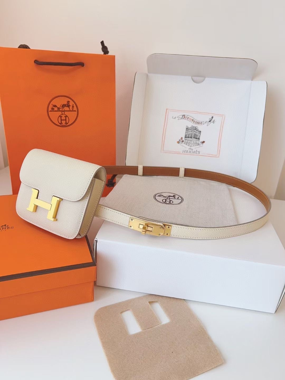 hm kelly belt 18mm with constance slim white epsom gold hardware