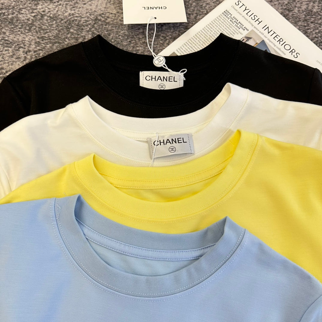 Chanel 2026 T-shirt White Black Yellow Blue Cotton 359098 – ModenGlanz