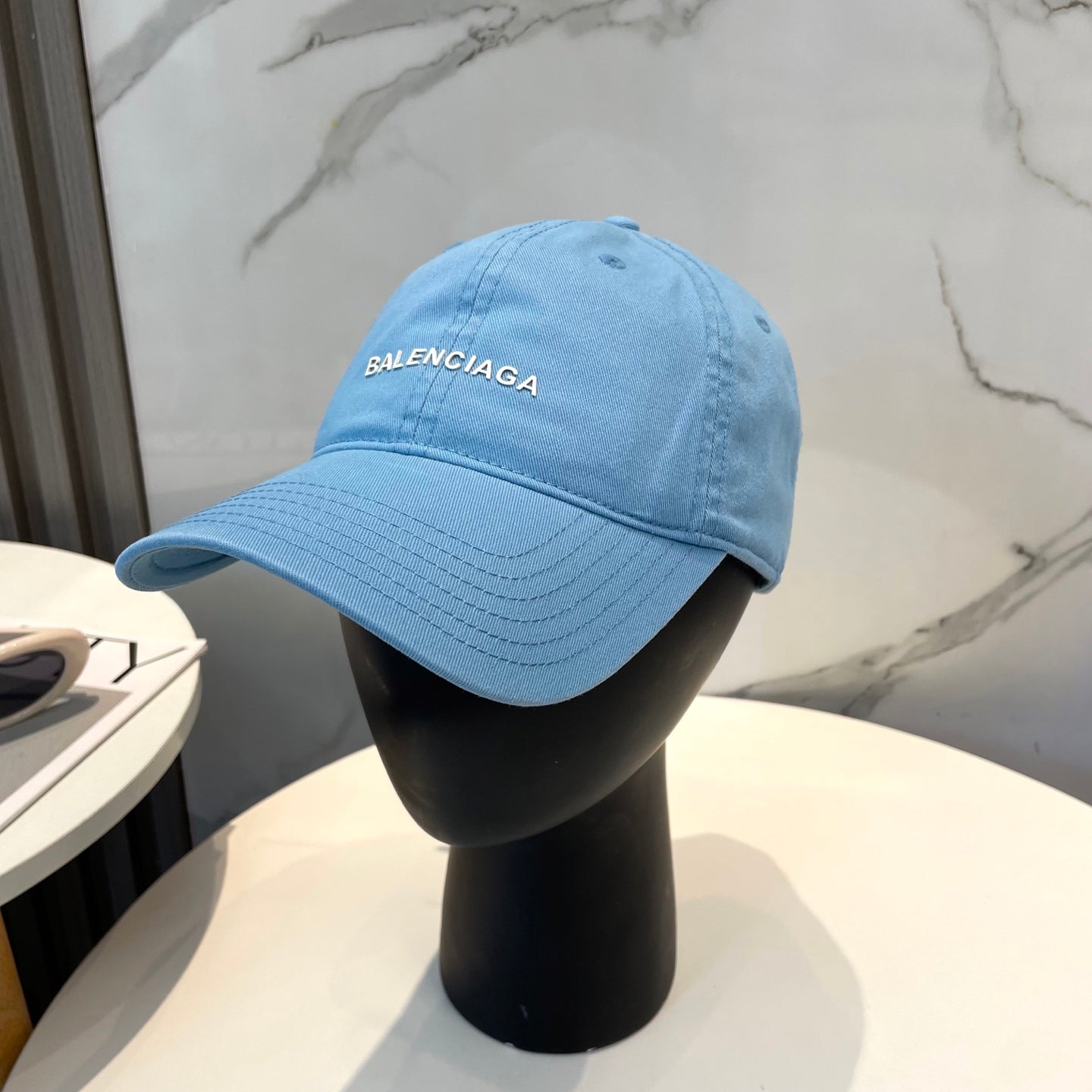 Balenciaga Baseball Cap 240659