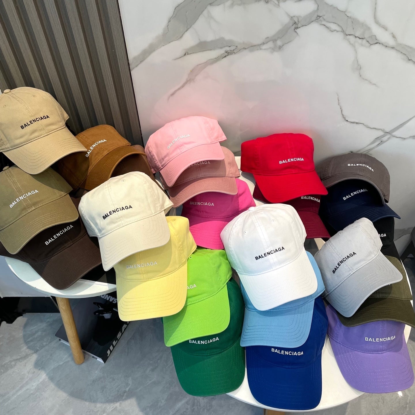 Balenciaga Baseball Cap 240659