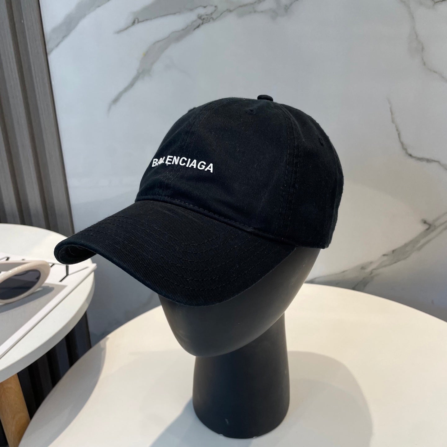 Balenciaga Baseball Cap 240659