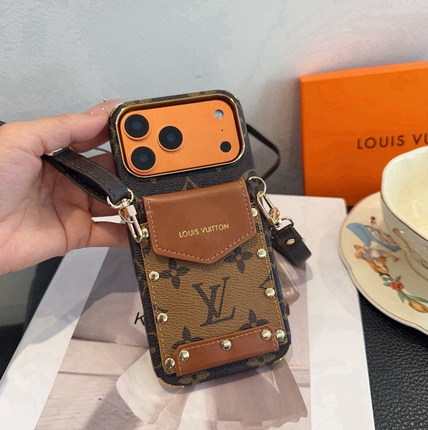 Louis Vuitton Card Holder Phone Case 400376