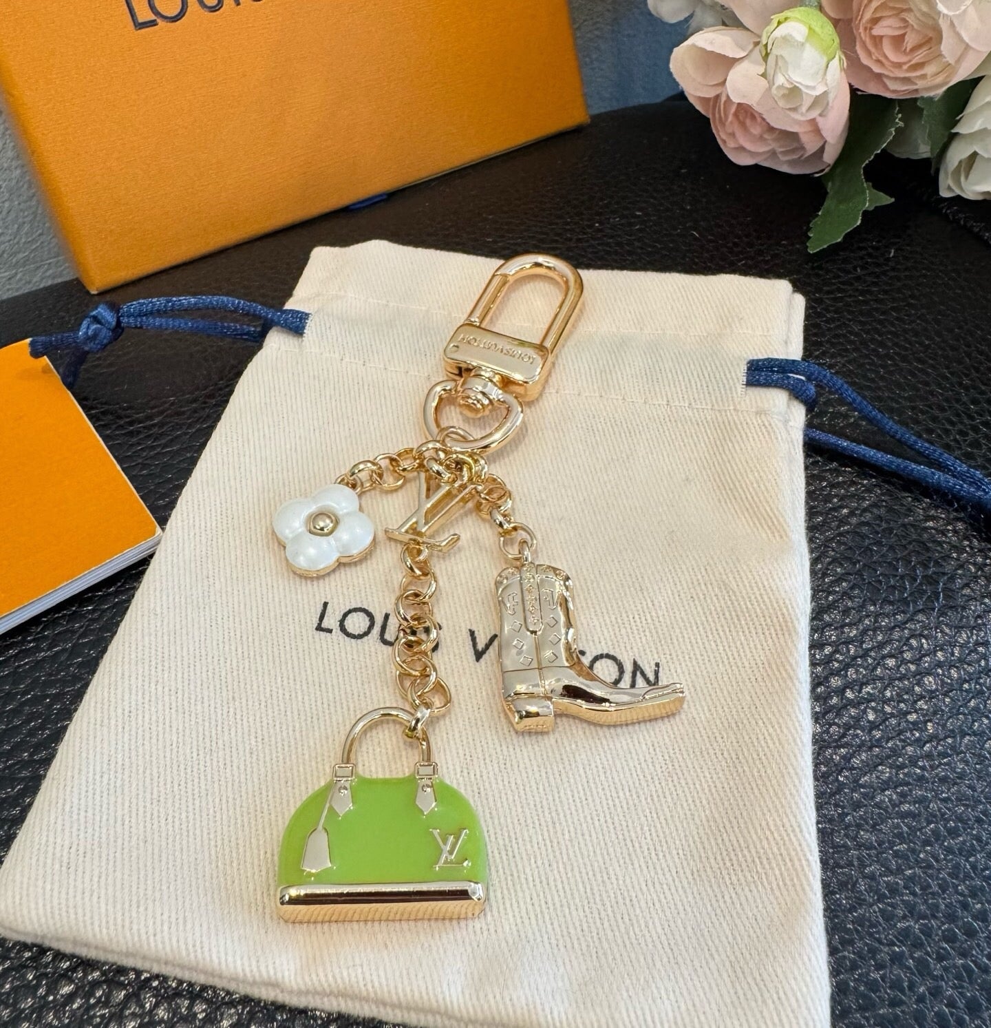 LV Bag Charm 410210