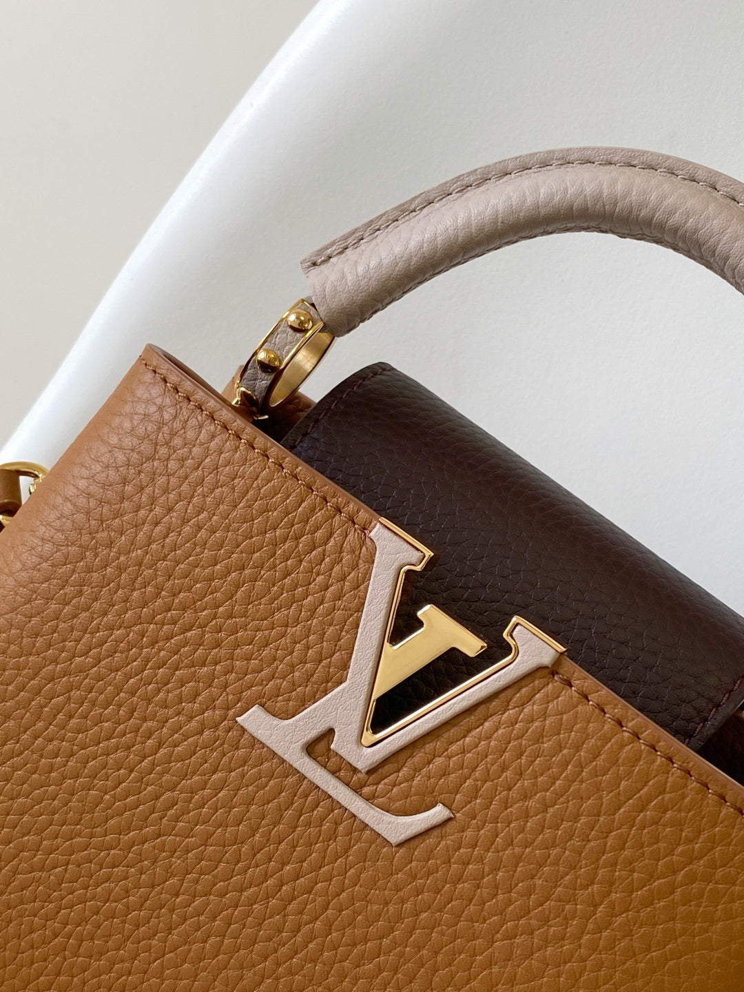 LV 2026 Capucines Bag Brown Taurillon Cowhide Leather 281638