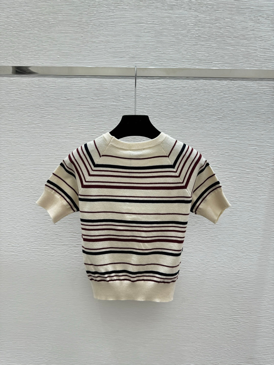 Chanel 2026 Short-sleeve Sweater Cream and Navy Blue Wool Polyester