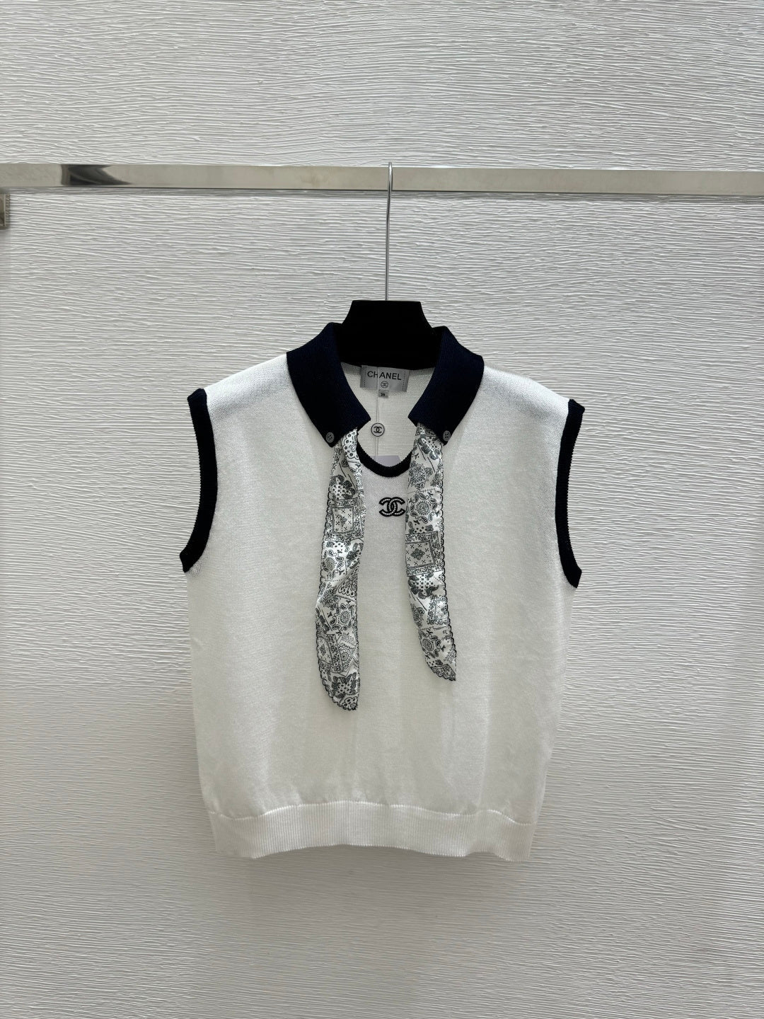 Chanel 2026 Silk Scarf Knit Vest Wool 238260