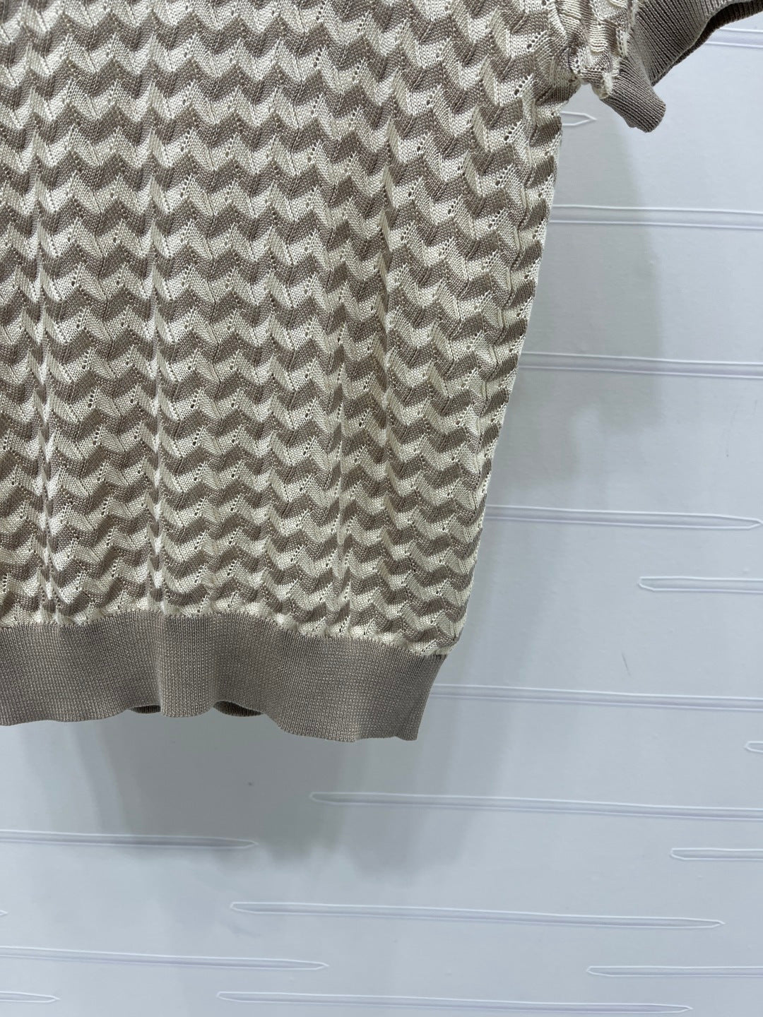 Miumiu 2026 Hollow-out Knit Short-sleeved Top Tencel Cotton 395656