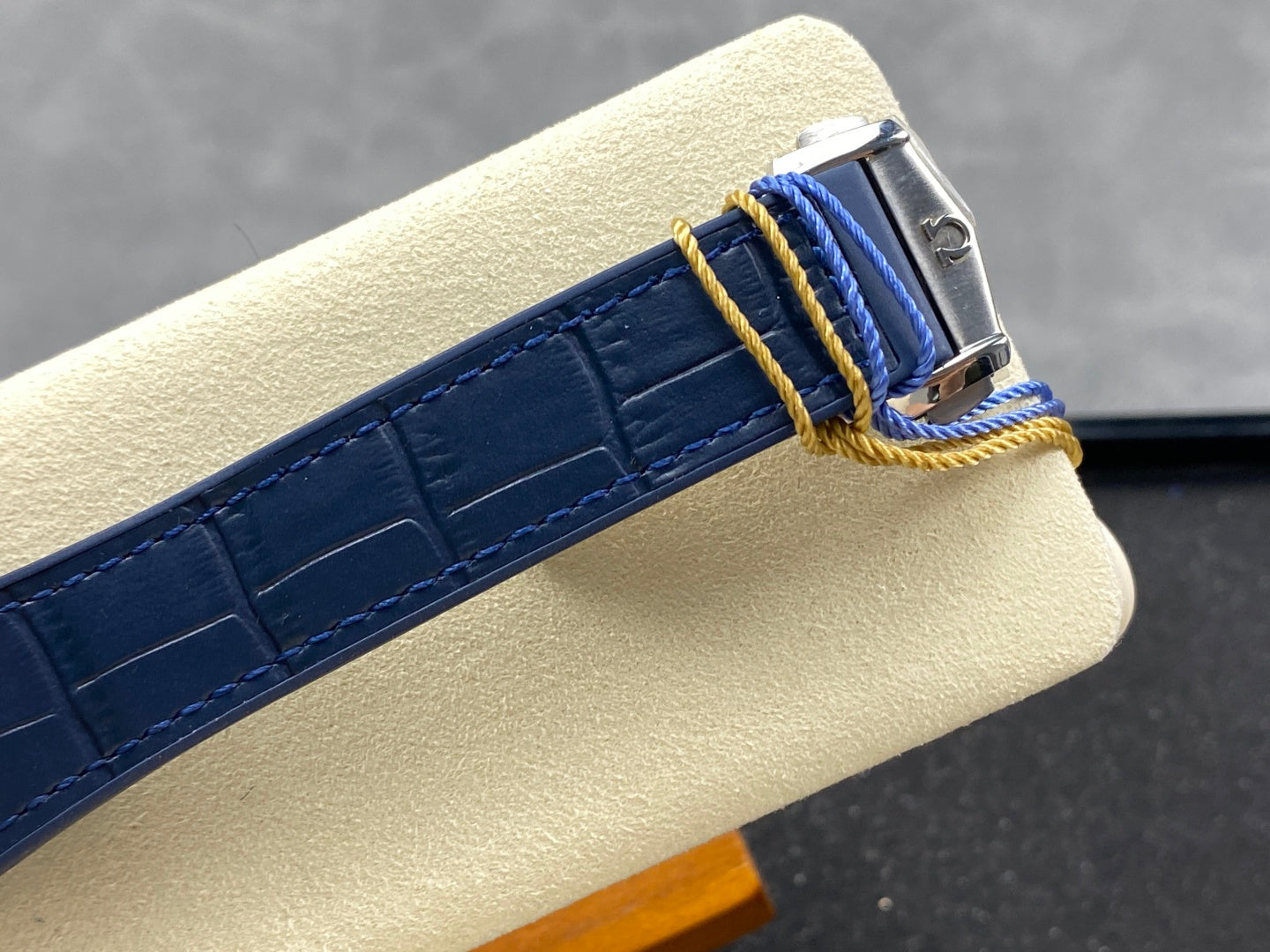 Omega Constellation Co-Axial Master Chronometer 41 mm White Dial Blue Leather Strap