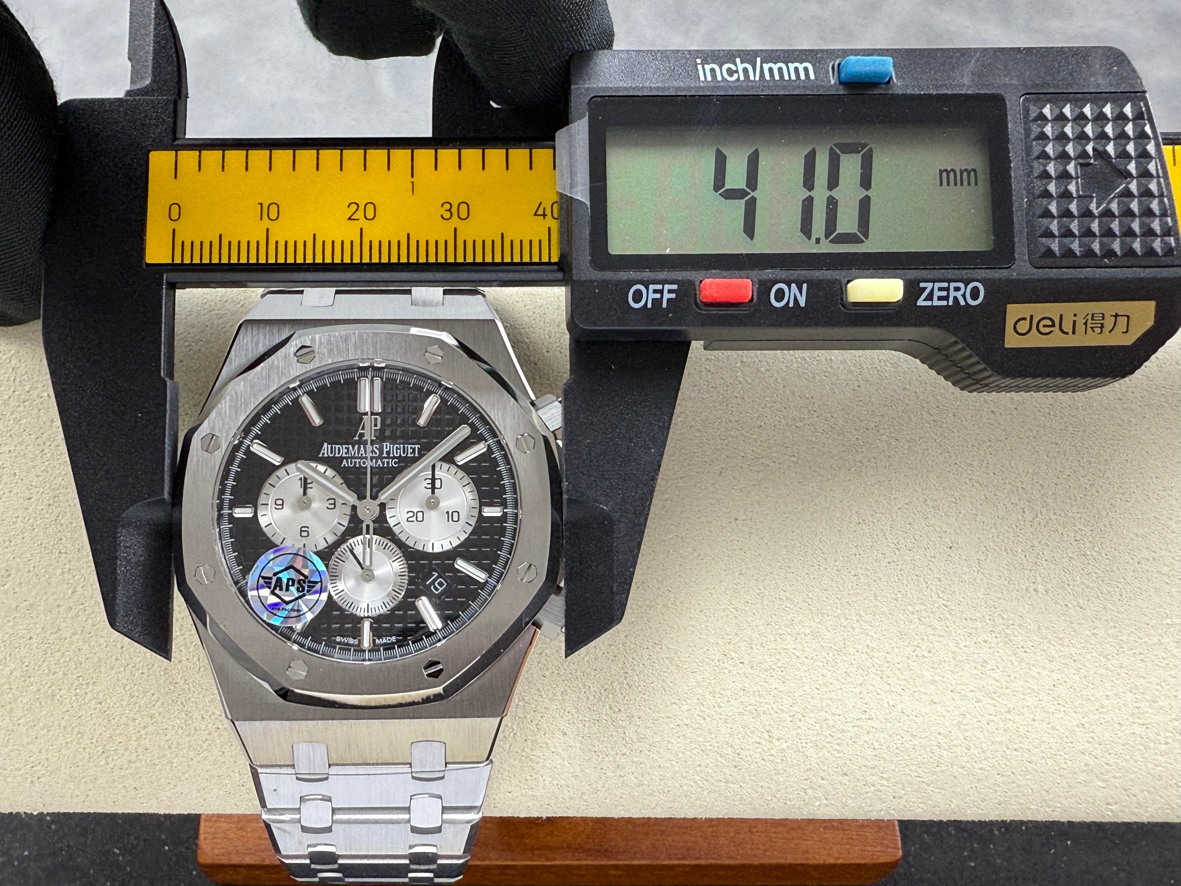 Audemars Piguet Royal Oak Chronograph 41mm Black White Dial
