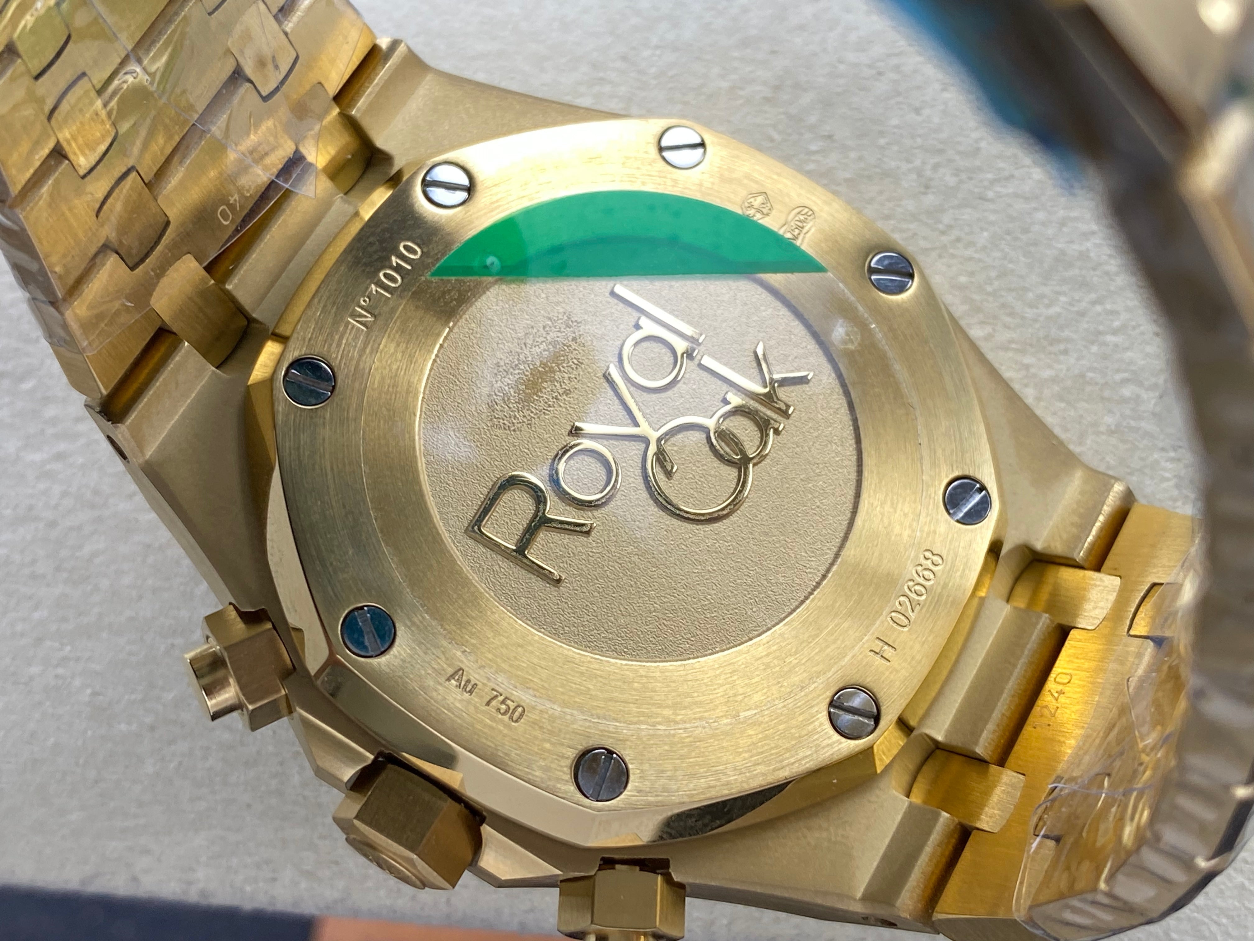 Audemars Piguet Royal Oak Chronograph 41mm Gold Green Dial