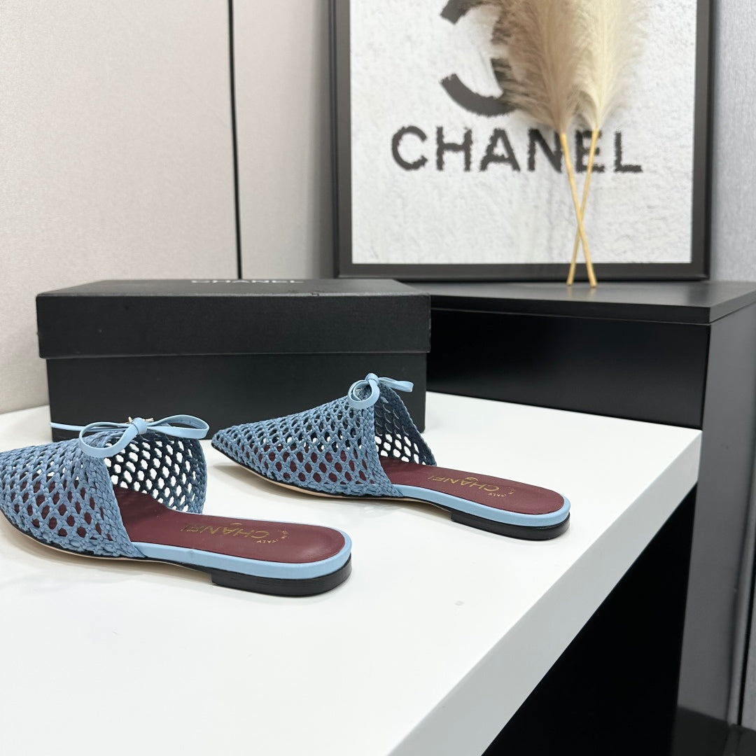Chanel 2026 Pointed-Toe Bow Mules Mesh Sheepskin 925800