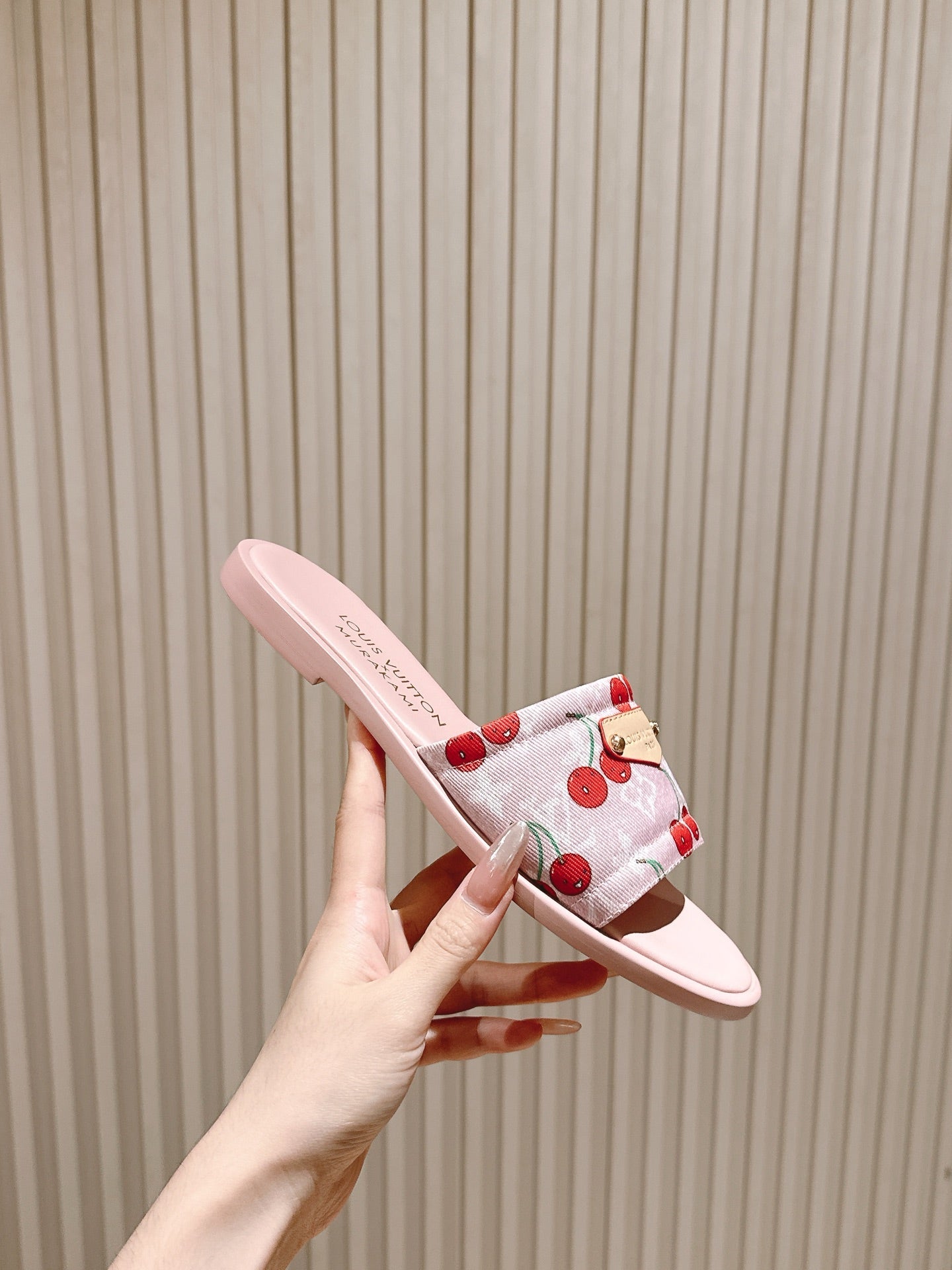 LV 26ss Slippers Light Pink Red Denim Leather 656931