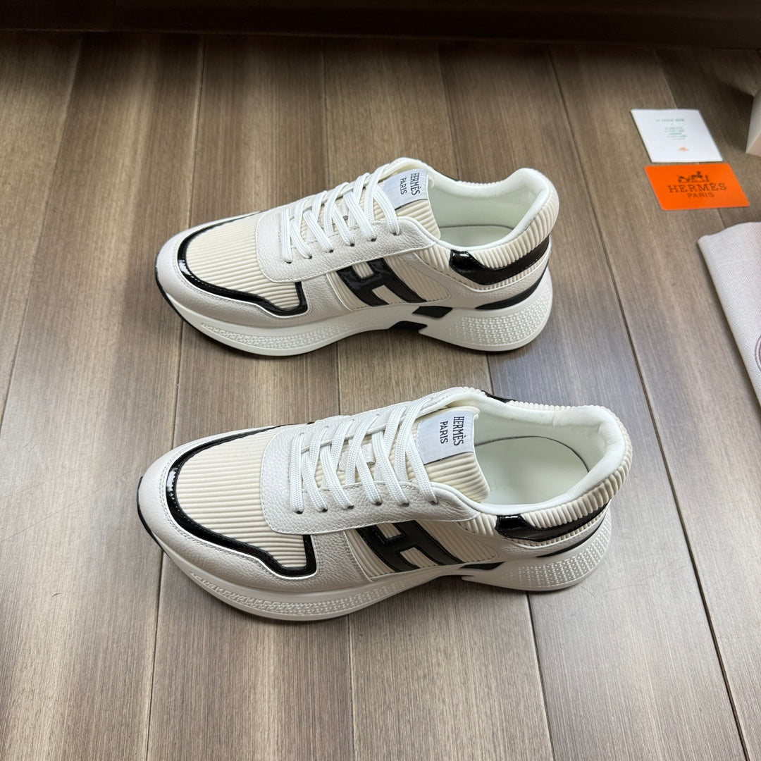 HM THICK - SOLE SNEAKER WHITE AND BLACK FABRIC