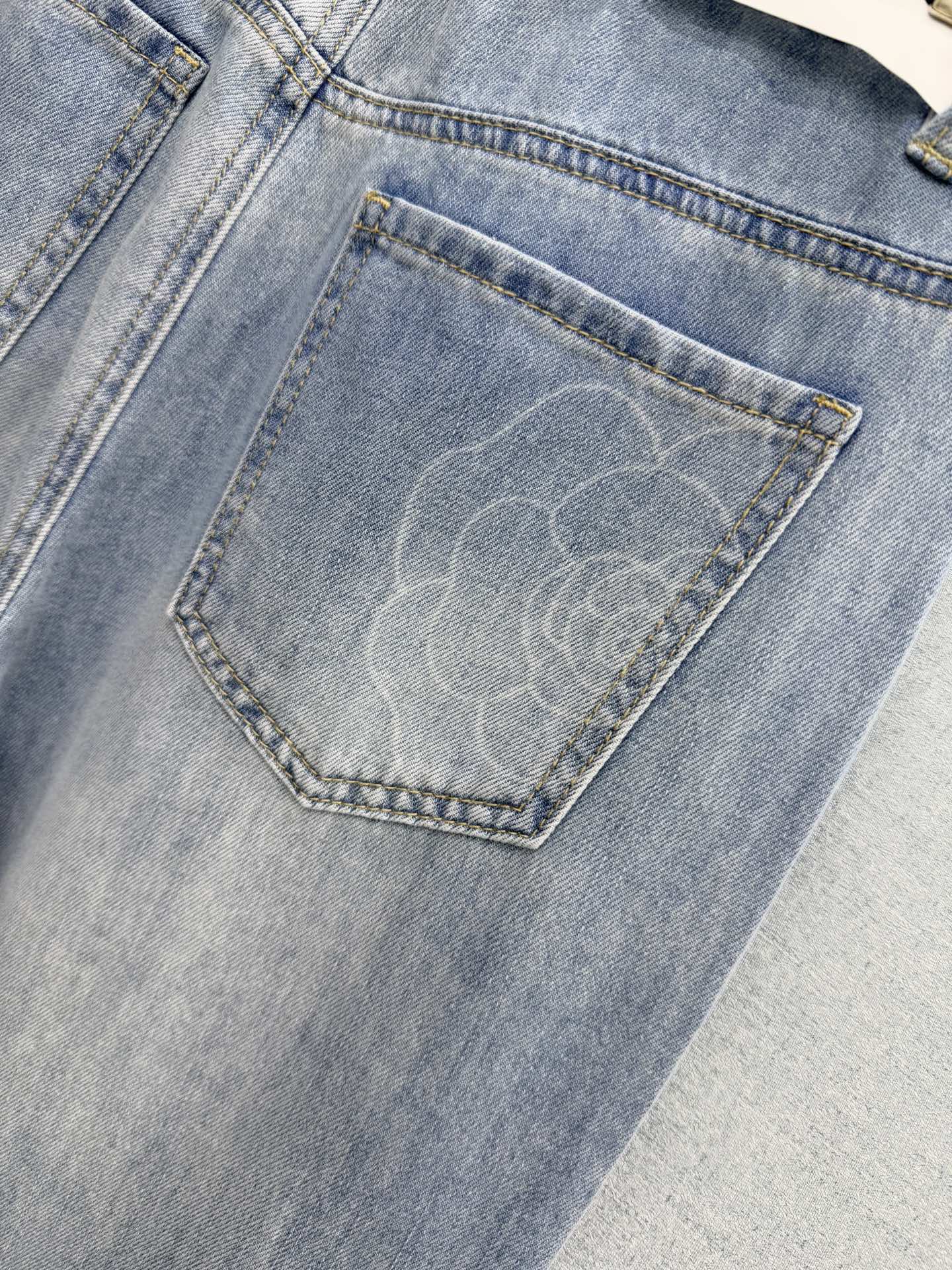 Chanel 2026 High-waist With Patterned Belt Jeans Blue Cotton 271519