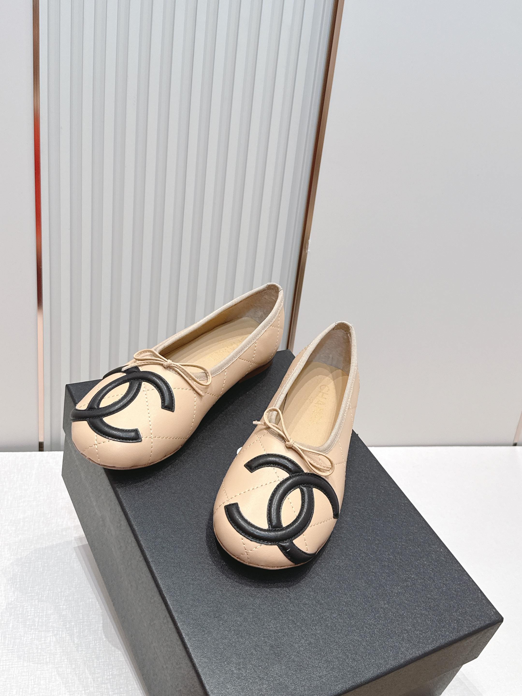 CC 2026 Cambon Ballet Flat Quilted Calfskin