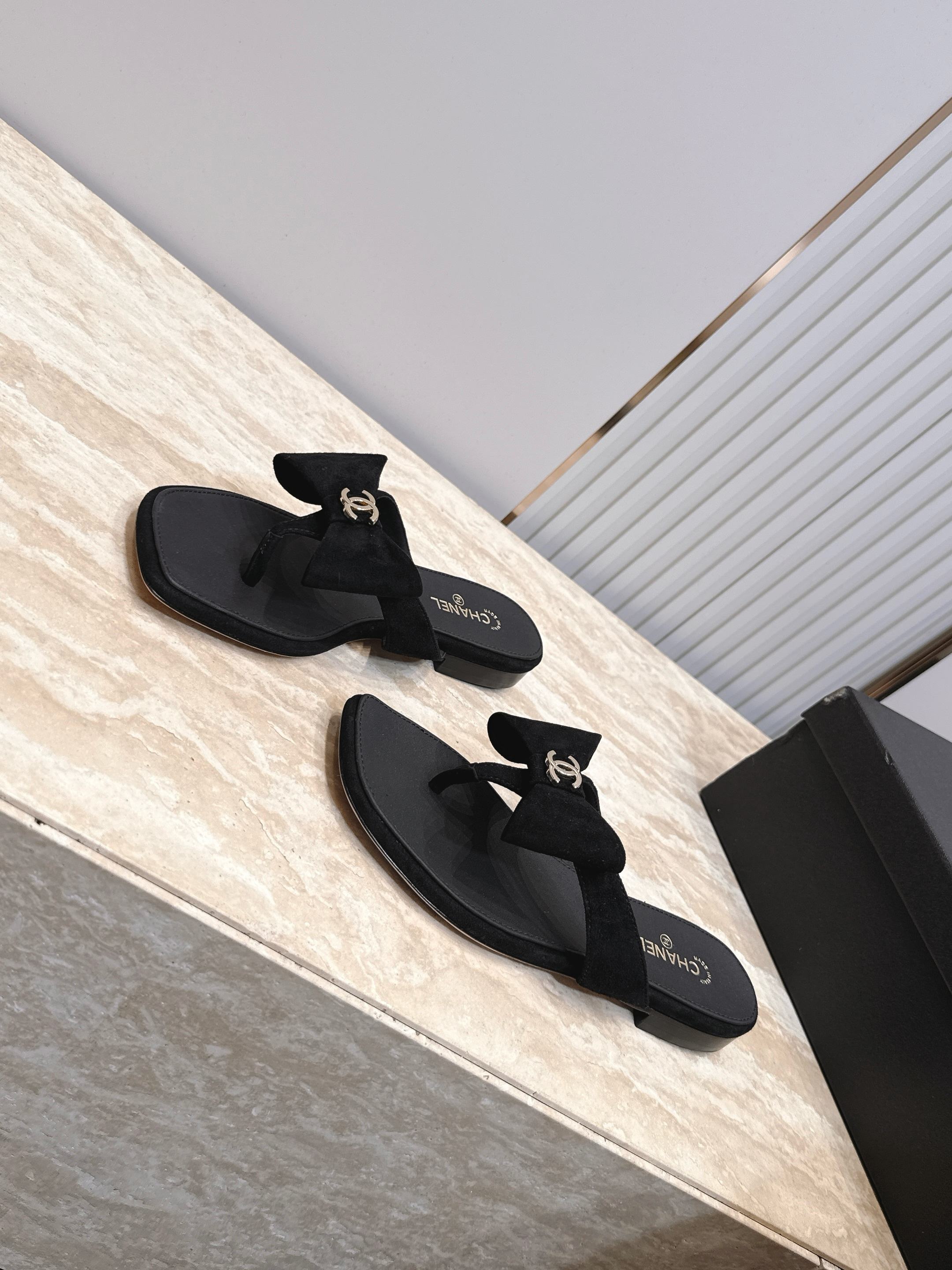 Channel 2026 Bow Thong Sandal 15mm Suede Calfskin 898999