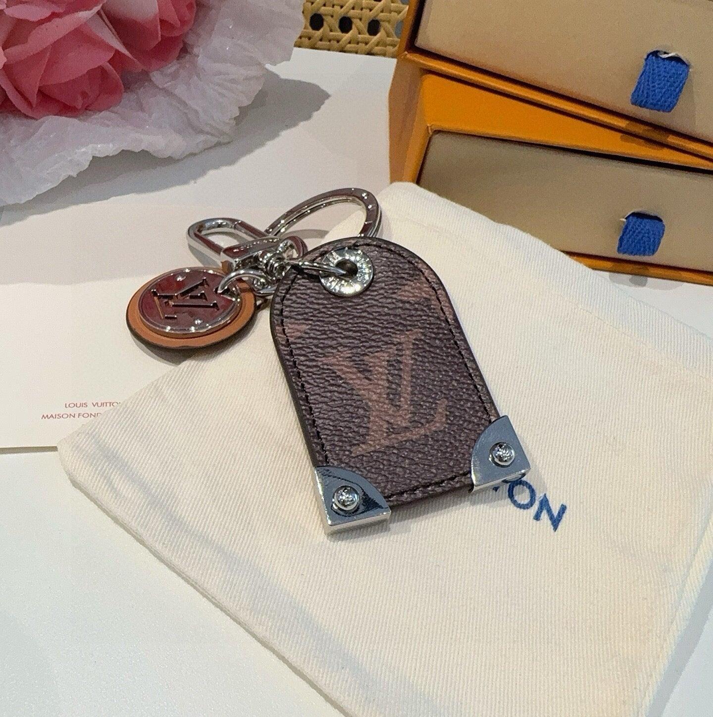 LV  Travel Tag Charm 415617