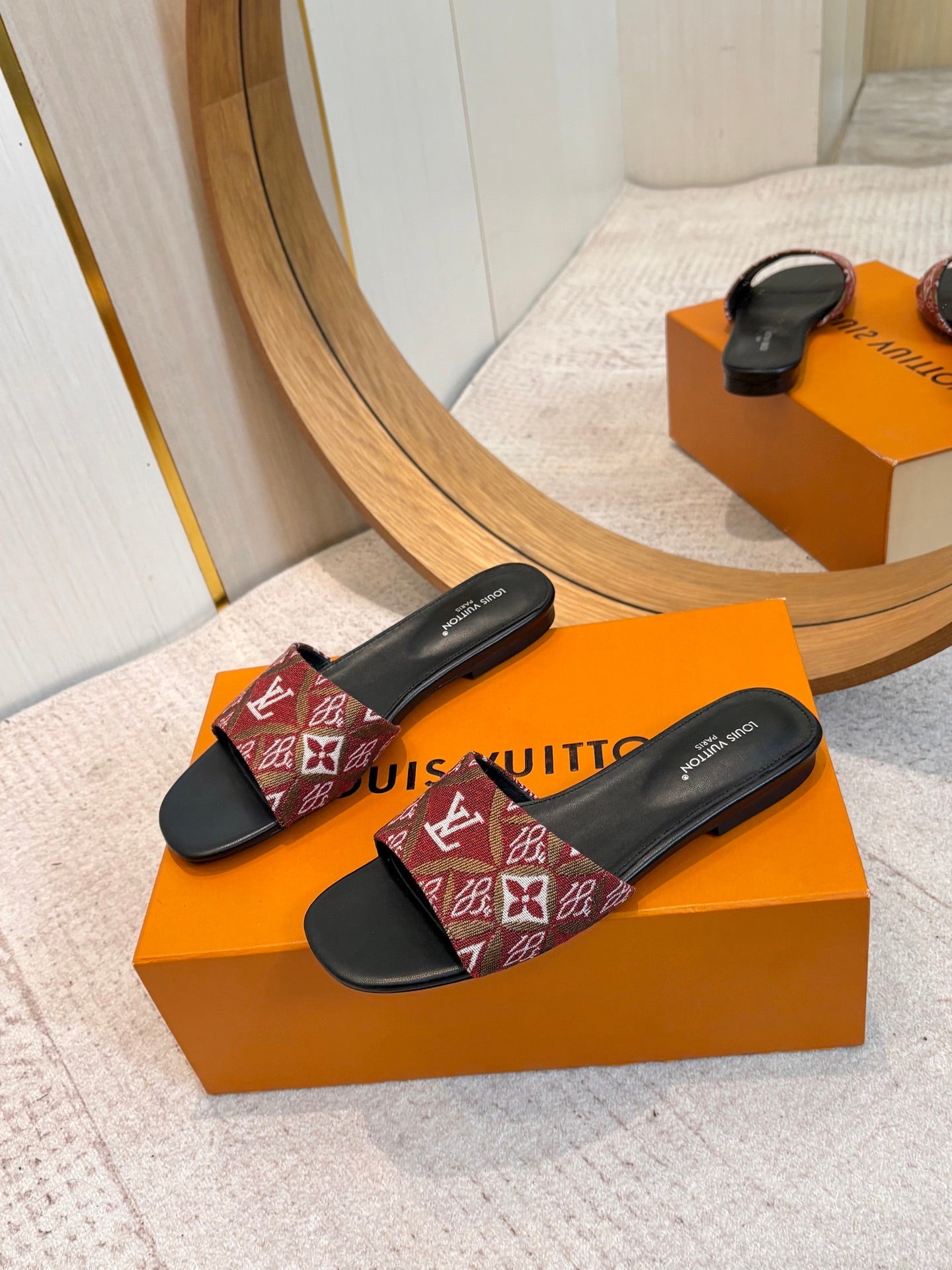 LV 26ss Slippers Dark Red White Denim Leather 671239