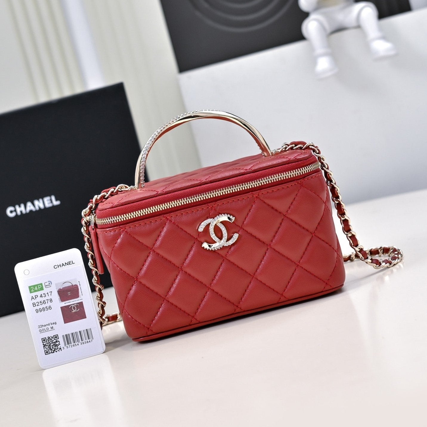 CC 24K Vanity Top Handle 17cm Red Lambskin Silver Hardware
