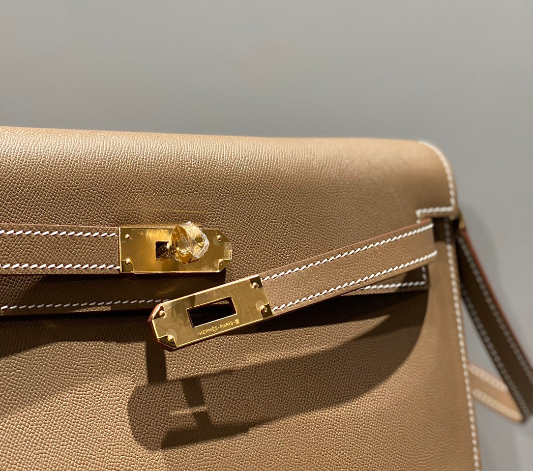 HM Kelly Elan 27cm Brown Leather Ghw