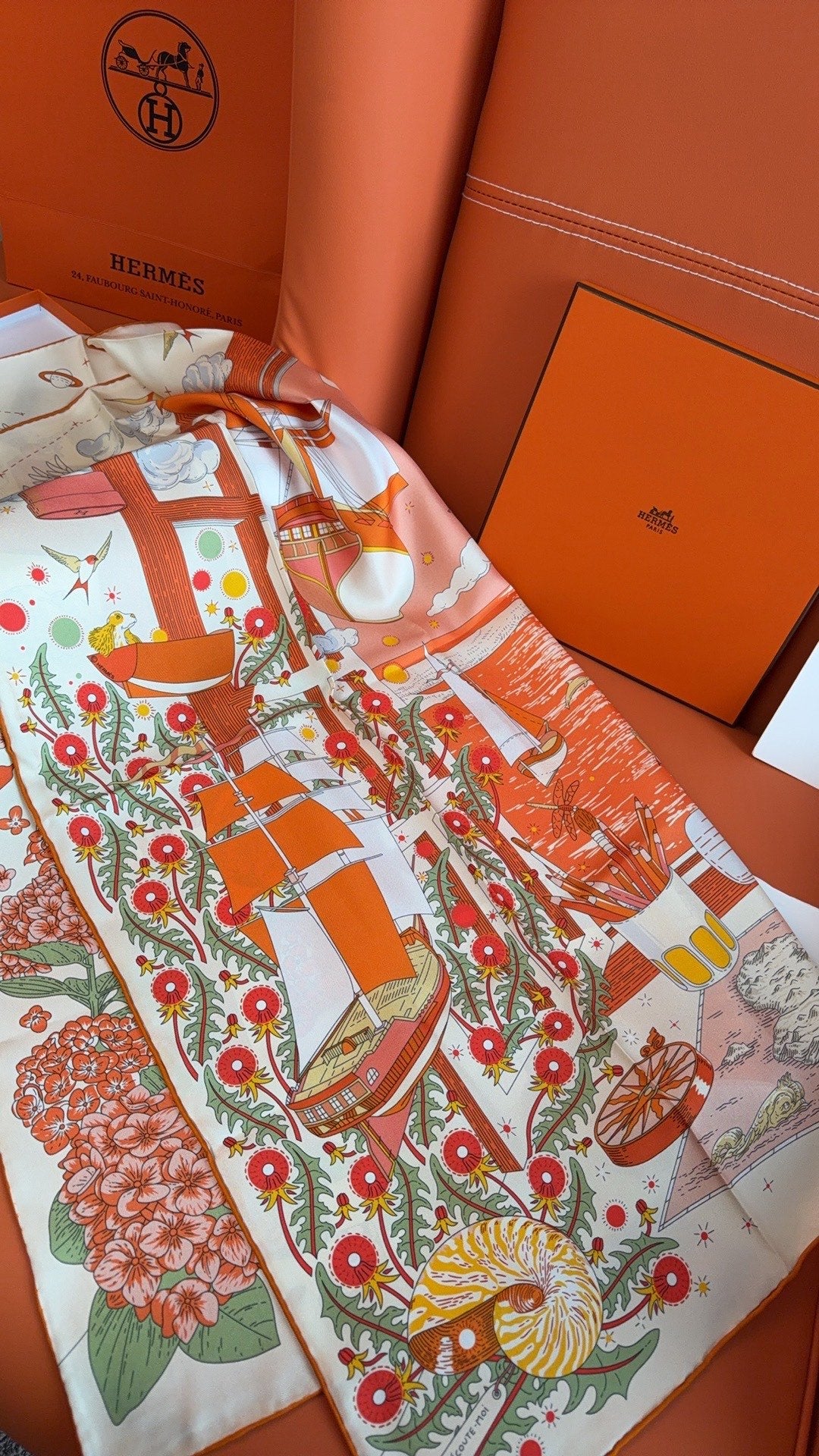 HM 26s 90 Scarf Orange White Colorful Mulberry Silk 153382