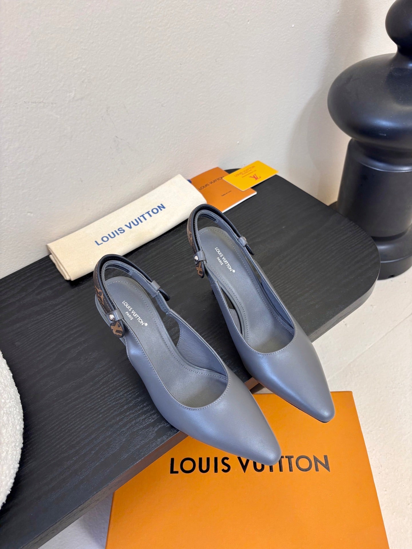 LV 26ss Legacy Slingback 90 Gray Sheepskin 627236