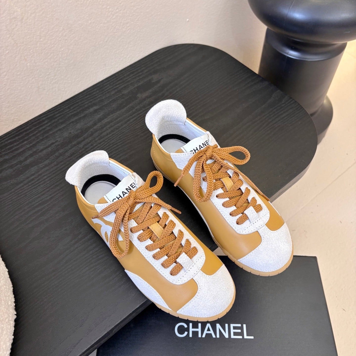 CC 2026 Sneakers Calfskin and Embossed Suede Calfskin – ModenGlanz