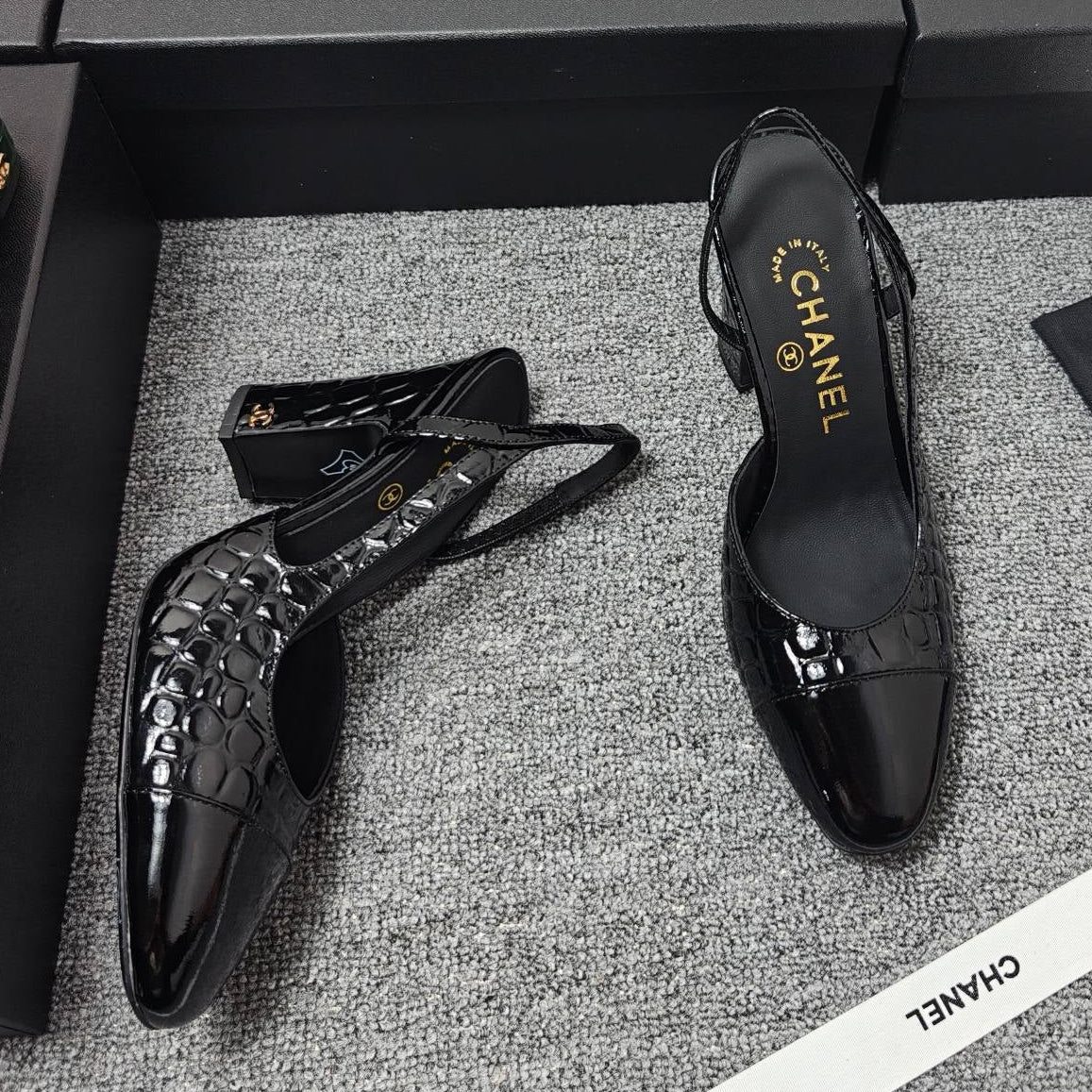 Chanel 2026 Crocodile Empossed Slingback Glossy Calfskin 855982