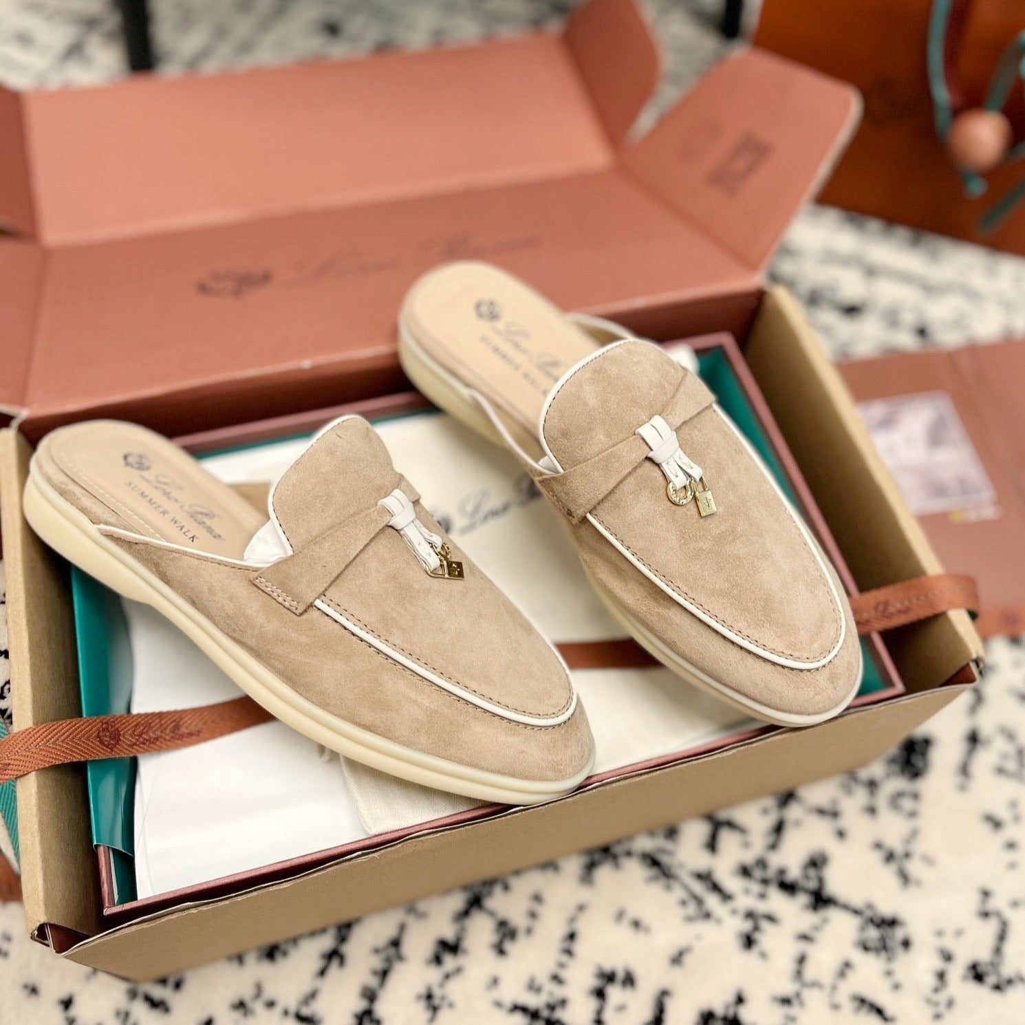Loro Piana Sandal & Slides