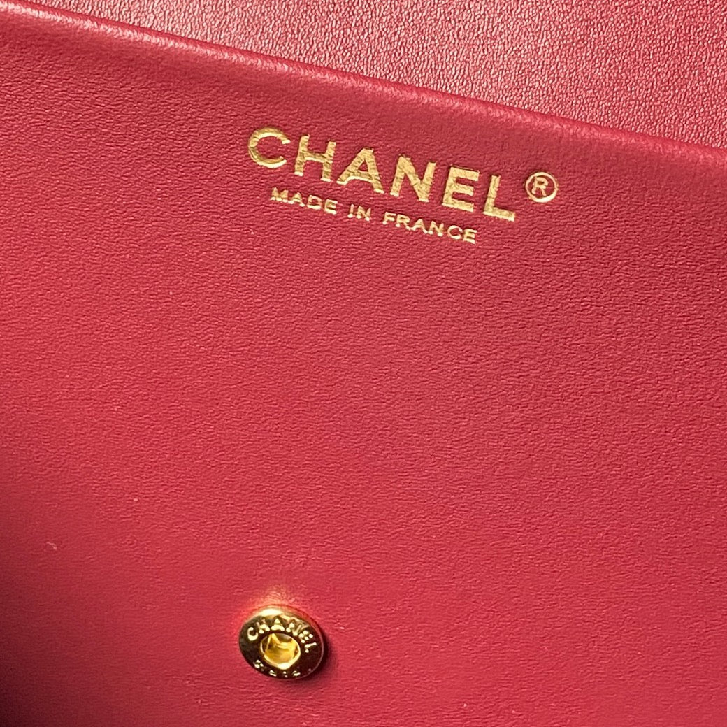 Chanel 2026 Crocodile Embossed Maxi Bag 39cm Black Calfskin